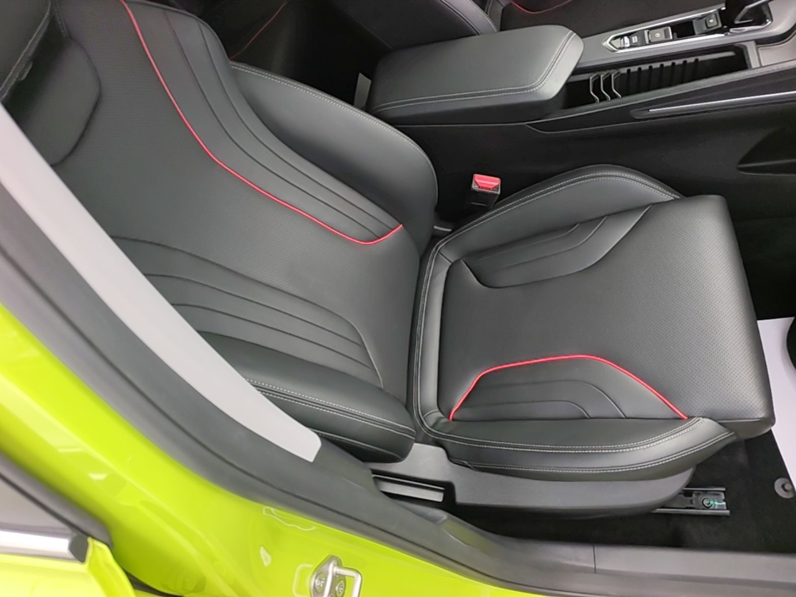 Geely Auto Binray 2022 Binrui COOL 1.5T DCT Electric Edition — снимка 19