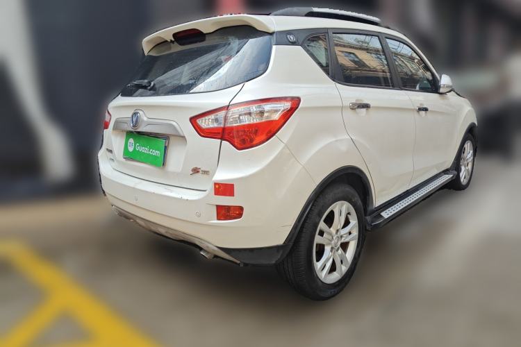 Used CHANGAN CS35 2014 1.6L Automatic Luxury Navigation Model China IV Standard
