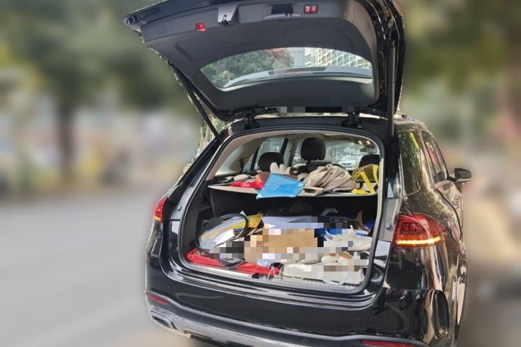 Used Mercedes-Benz GLE 2020 GLE 450 4MATIC Stylish Model Trunk