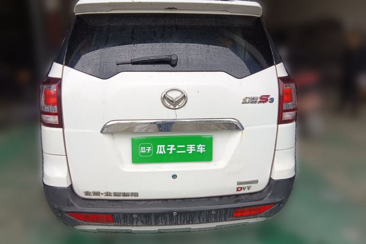 Used HYOSOW S3 2014 1.5L Comfort Version China IV Emission Standard