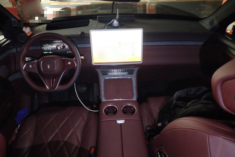 Used VOYAH Titan 2026 Model Max+ Center Console