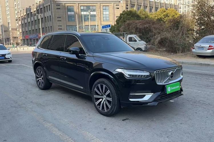 Used Volvo XC90 2023 B5 SmartDrive Luxury Edition 5 Seats
