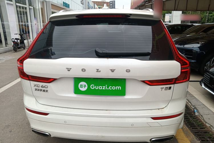 Used Volvo XC60 2019 T5 4x4 Smart Edition China V Standard

