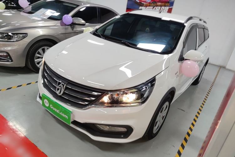 Used Baojun 310W 2017 1.5L Manual Comfort Version China V