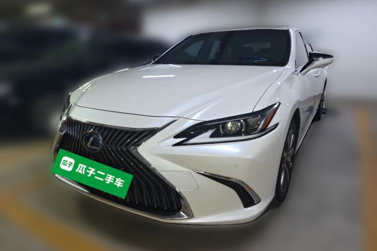 Used Lexus ES 2018 300h Premier Edition China V Standard