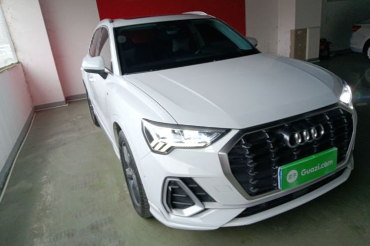 Used Audi Q3 2022 35 TFSI Fashion Dynamic Model