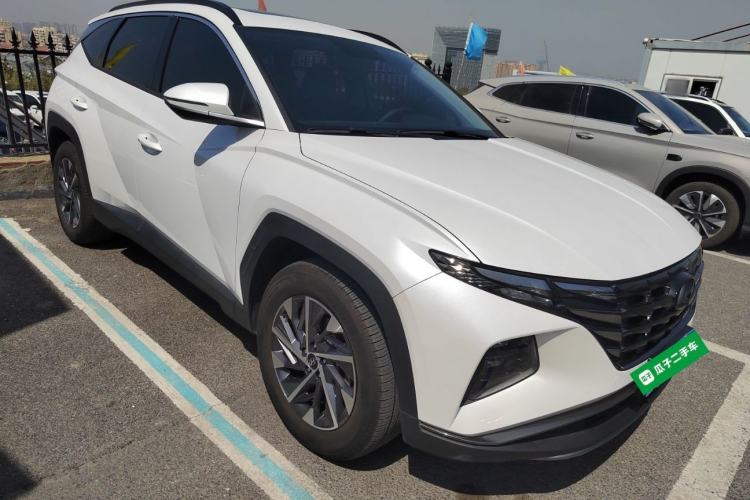 Used Hyundai Tucson 2023 Tucson L 1.5T Automatic Two-Wheel Drive GLX Elite Edition Front Right 45 Deg