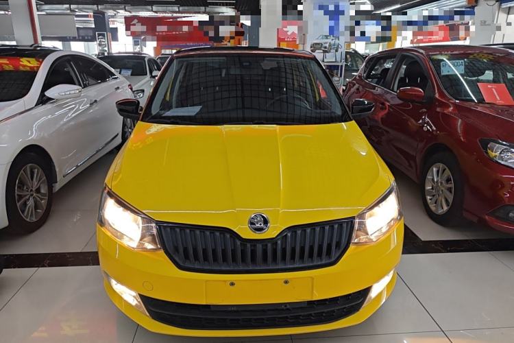 Used Skoda Fabia 2015 1.6L Automatic Sport Edition
