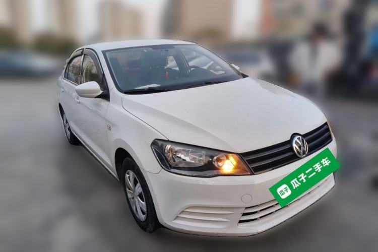 Used Volkswagen Jetta 2015 1.6L Automatic Fashion Model Exterior 2