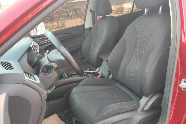 Used Roewe i5 2019 1.5L Automatic 4G Connected Langyue Edition Left Front Seat