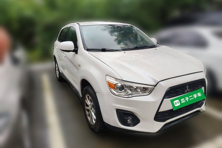 Used Mitsubishi ASX 2013 1.6L Manual Two-Wheel Drive Standard Edition Front Right 45 Deg