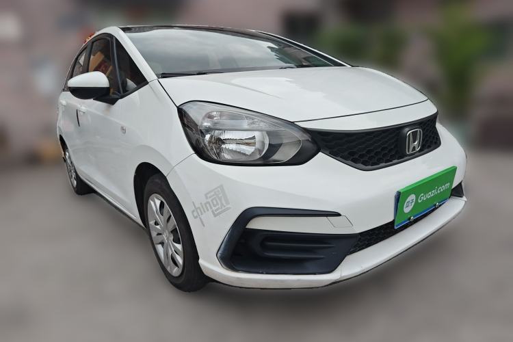 Used Honda Fit 2021 1.5L CVT Trend Edition Front Right 45 Deg