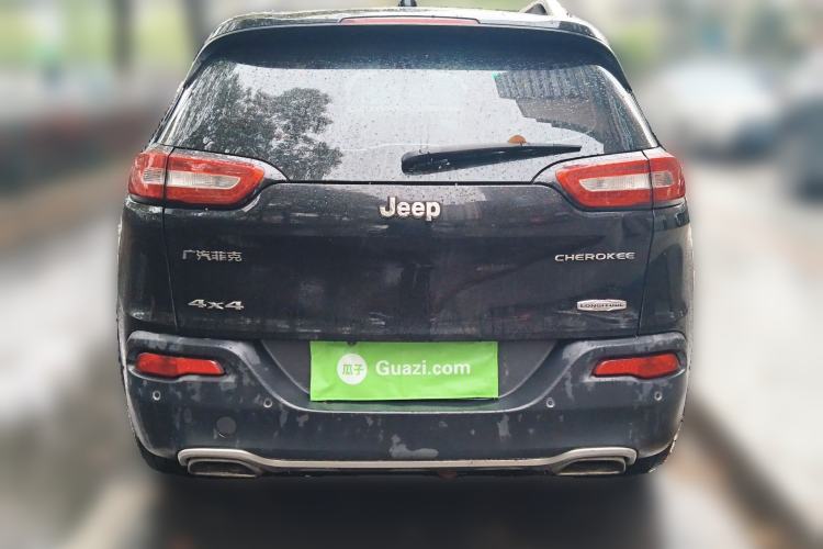 Used Jeep Cherokee 2016 2.4L Professional Edition Rear