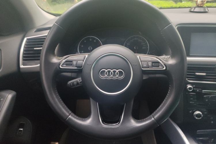 Used Audi Q5 2013 40 TFSI Technology Edition
