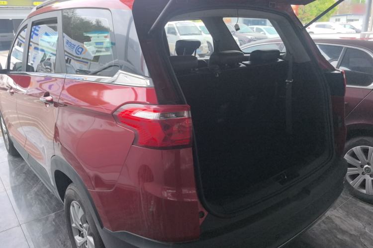 Used Wuling Hongguang S3 2018 1.5L Manual Luxury Model China V Standard