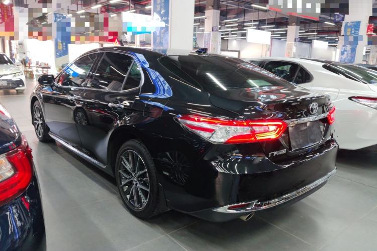 Used Toyota Camry 2023 2.5G Luxury Edition
