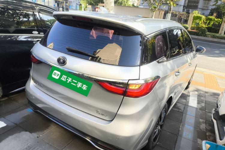 Used BYD Song MAX 2017 1.5T Automatic Smart Connect Prestige 7-Seater
