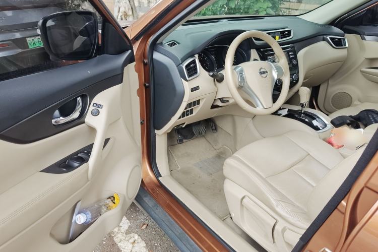 Used Nissan X-Trail 2014 2.0L CVT Comfort Edition 2WD
