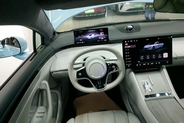 Used Hima Luxeed S7 2024 Max Rear-Drive Long-Range Intelligent Driving Version