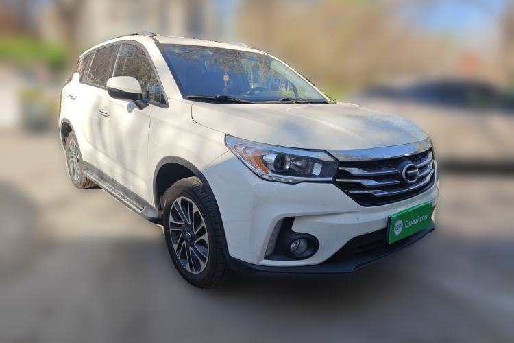 Used GAC Trumpchi GS4 2015 200T Manual Luxury Edition Front Right 45 Deg