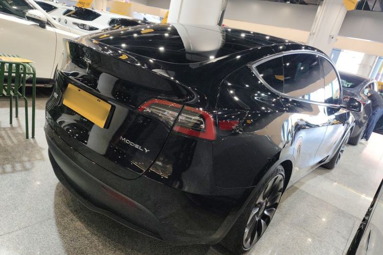 Used Tesla Model Y 2022 Performance High-Performance All-Wheel-Drive Version
