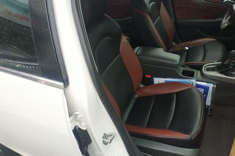 Used Chevrolet Malibu 2017 1.5T Automatic Comfort Edition Right Front Seat