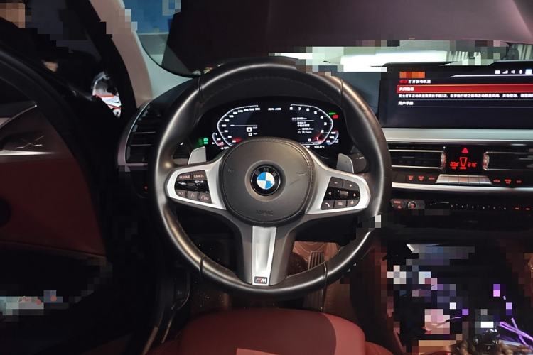 Used BMW X4 2022 xDrive 25i M Sport Package Steering Wheel