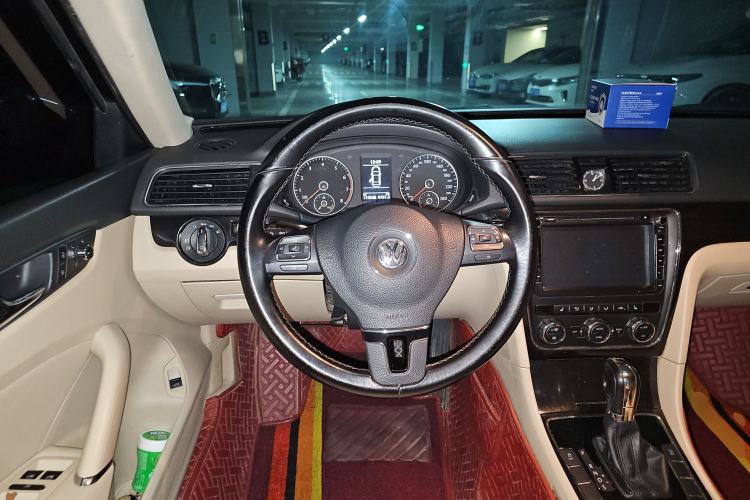 Used Volkswagen Passat 2015 1.8TSI DSG Prestige Edition
