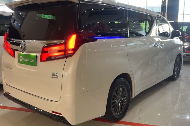 Used Toyota Alphard 2020 Dual-Engine 2.5L Prestige Edition
