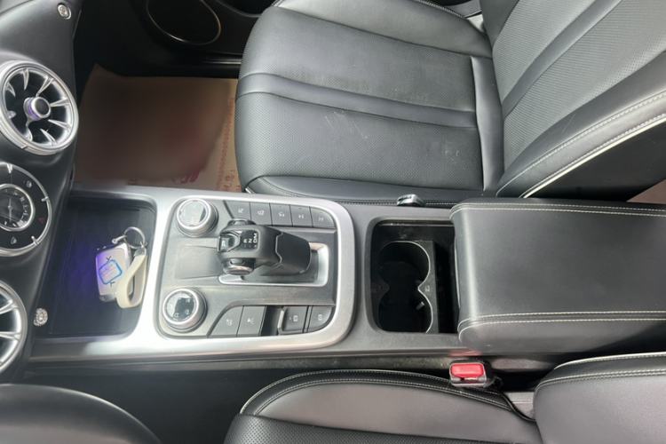 Used Tank 300 2021 Off-Road Edition 2.0T Conqueror Interior 5