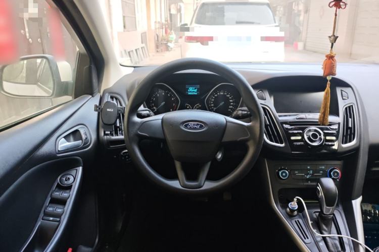 Used Ford Focus 2018 Hatchback Classic 1.6L Automatic Comfort Plus SmartDrive Edition