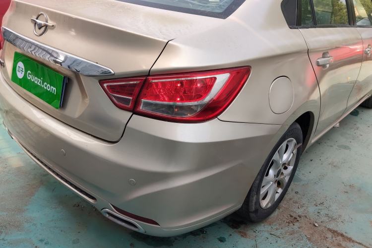 Used Haima Fumei 2014 M5 1.6L Manual Elite Model
