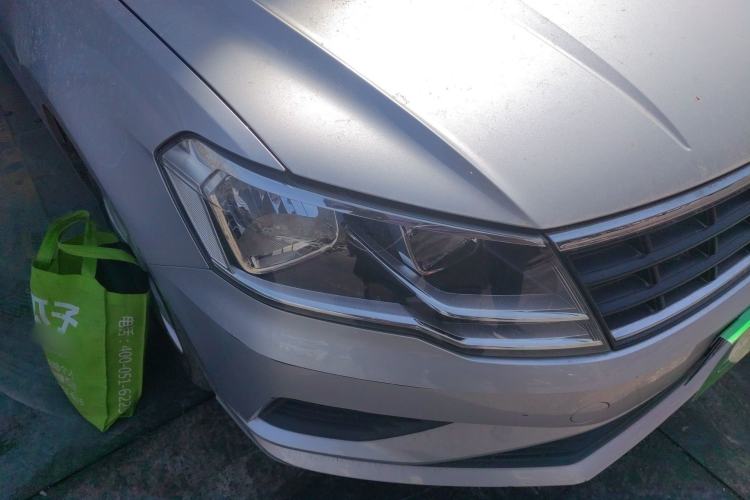 Used Volkswagen Jetta 2017 1.4L Manual Fashion Edition