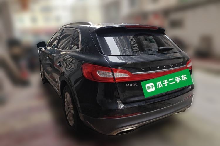 Used Lincoln MKX 2017 2.0T Two-Wheel Drive Deluxe Edition
