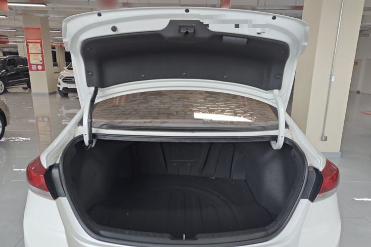 Used Hyundai Elantra (6th Generation / Lingdong) 2016 1.6L Automatic ZhiXuan – Elite Version
