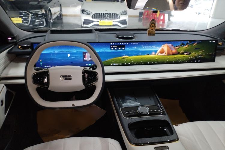 Used Geely Galaxy E8 2025 575 km Exploration Intelligent Driving Edition
