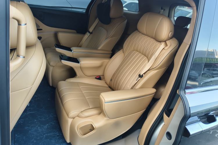 Used VOYAH Dream 2025 PHEV Four-Wheel-Drive Flagship Version – Qiankun Edition