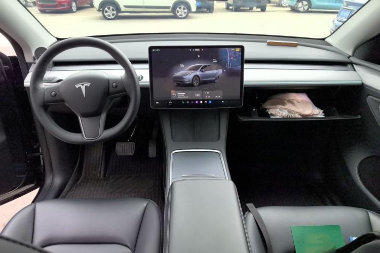 Used Tesla Model Y 2024 Rear-Wheel-Drive Version
