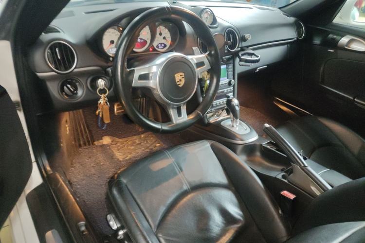 Used Porsche Boxster 2009 Boxster 2.9L Center Console