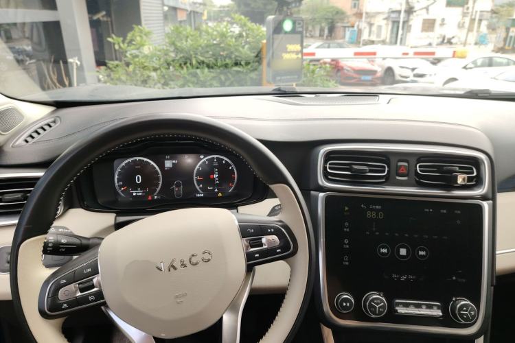 Used Lynk & Co 01 2017 2.0T Two-Wheel Drive Zhaopu Version
