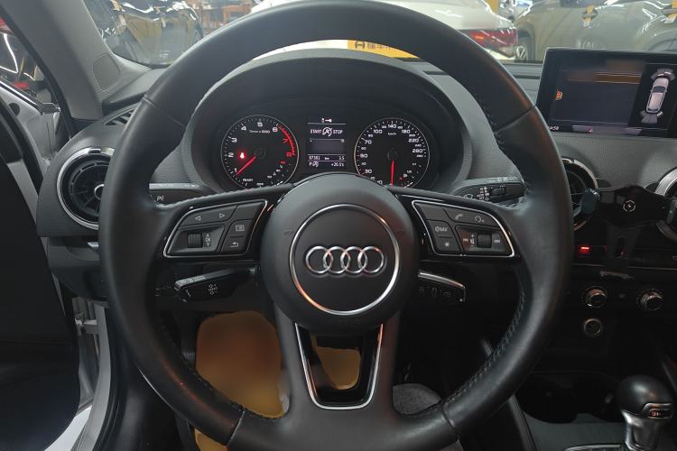 Used Audi A3 2018 30th Anniversary Edition Sportback 35 TFSI Fashion Model
