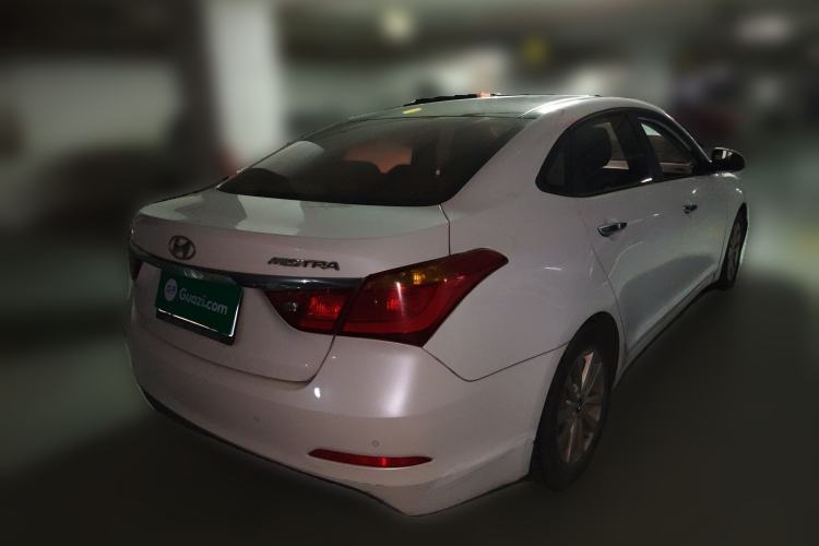 Used Hyundai Mistra 2014 1.8L Automatic Smart GLS Rear Right 45 Deg