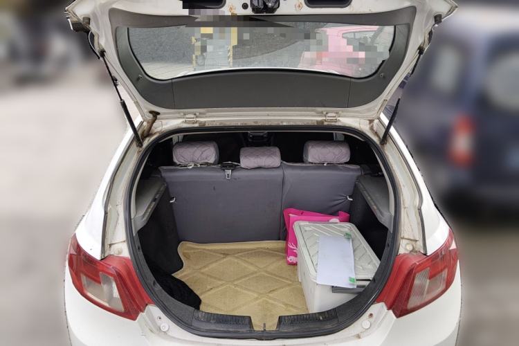 Used Geely Auto Classic Emgrand 2012 Hatchback 1.8L CVT Comfort Model