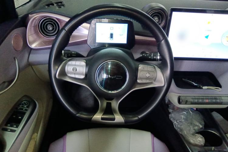Used BYD Dolphin 2021 405 km Fashion Edition Steering Wheel