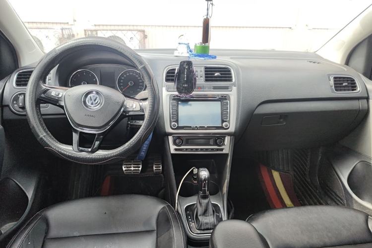 Used Volkswagen Polo 2014 1.6L Cross Polo Automatic
