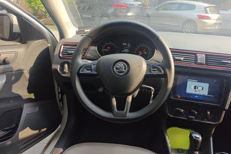 Used Skoda Rapid Spaceback 2020 1.5L Automatic Comfort Edition
