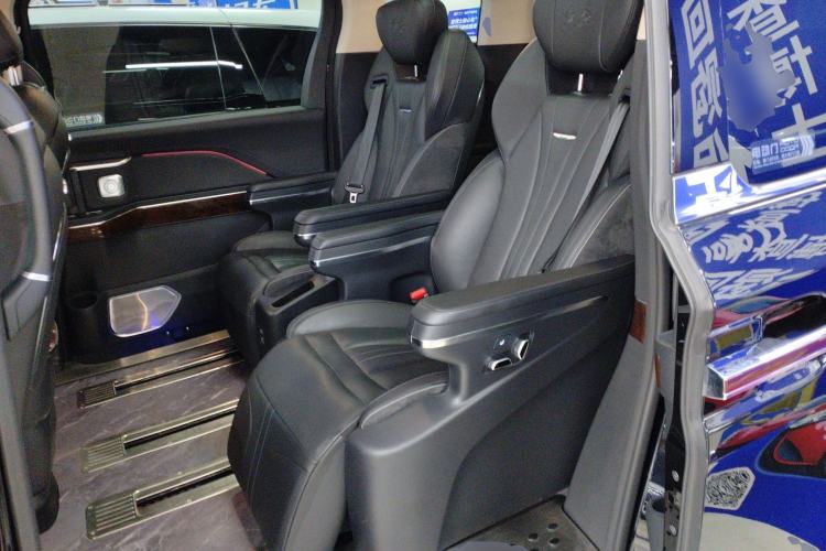 Used Hongqi HQ9 2023 2.0T Smart Connect Flagship Edition
