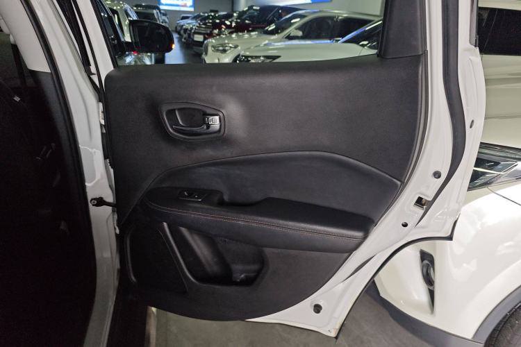 Used Jeep Compass 2019 220T Automatic Family Edition