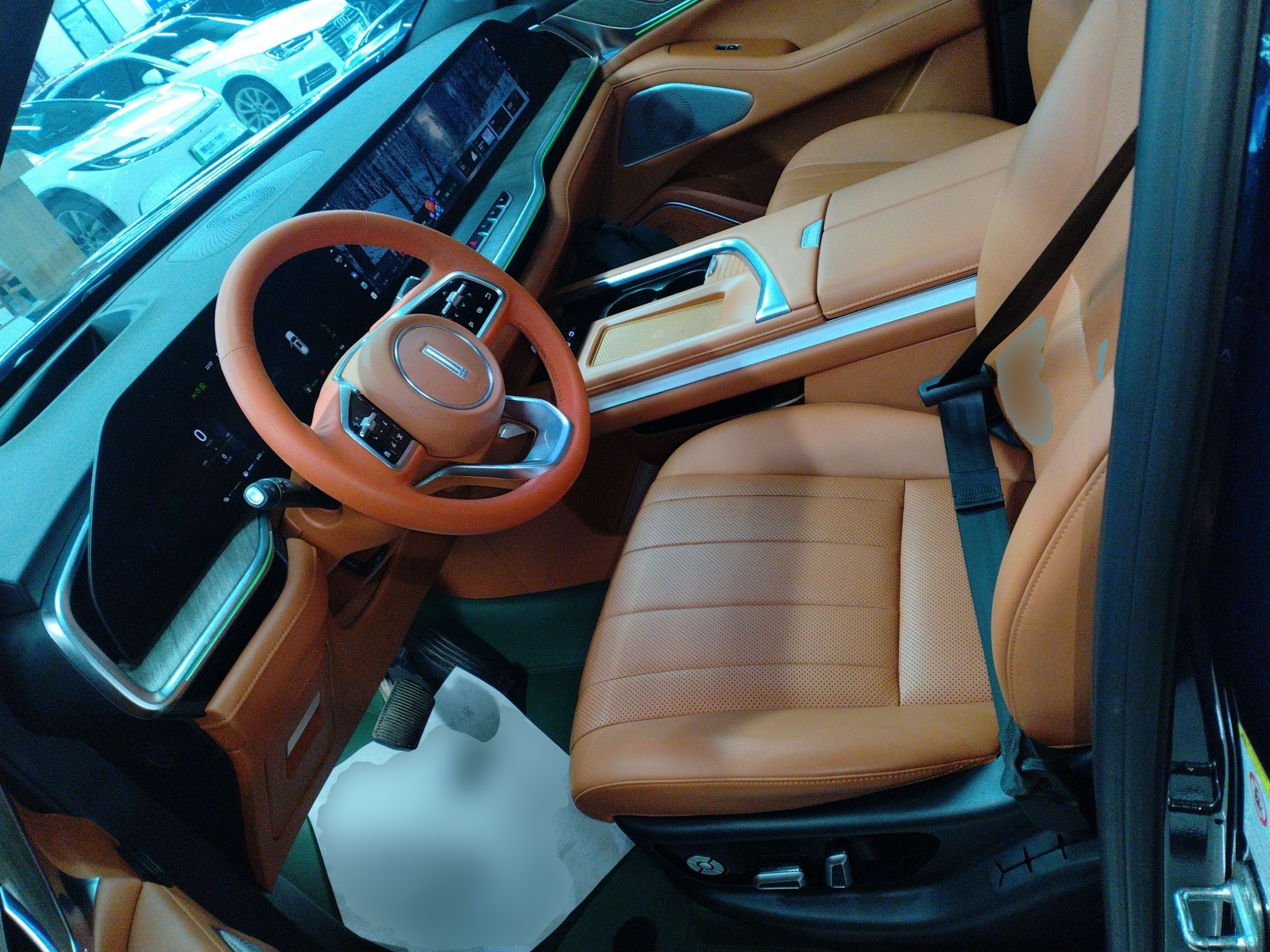 المقاعد الأمامية داخل السيارة