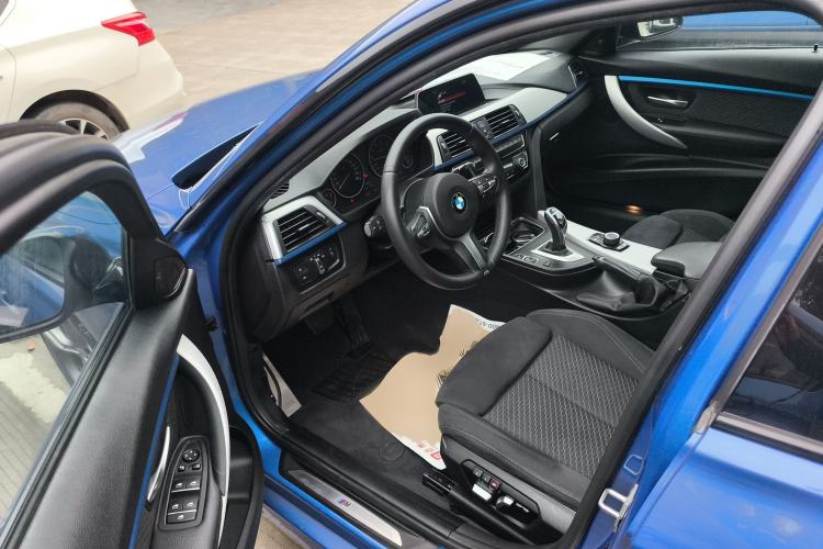 Used BMW 3 Series 2018 320i M Sport Package
